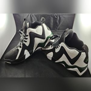 Reebok Kamikaze II Mid Retro size 10.5